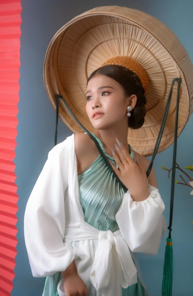 Fashion and Beauty: The Future of Digital Customer Experience and Innovation