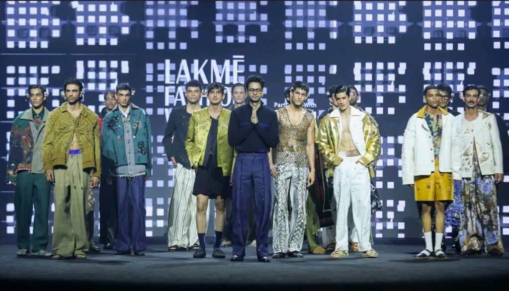 Fragile Dreams: Seasonless Design Transforming Fashion CX